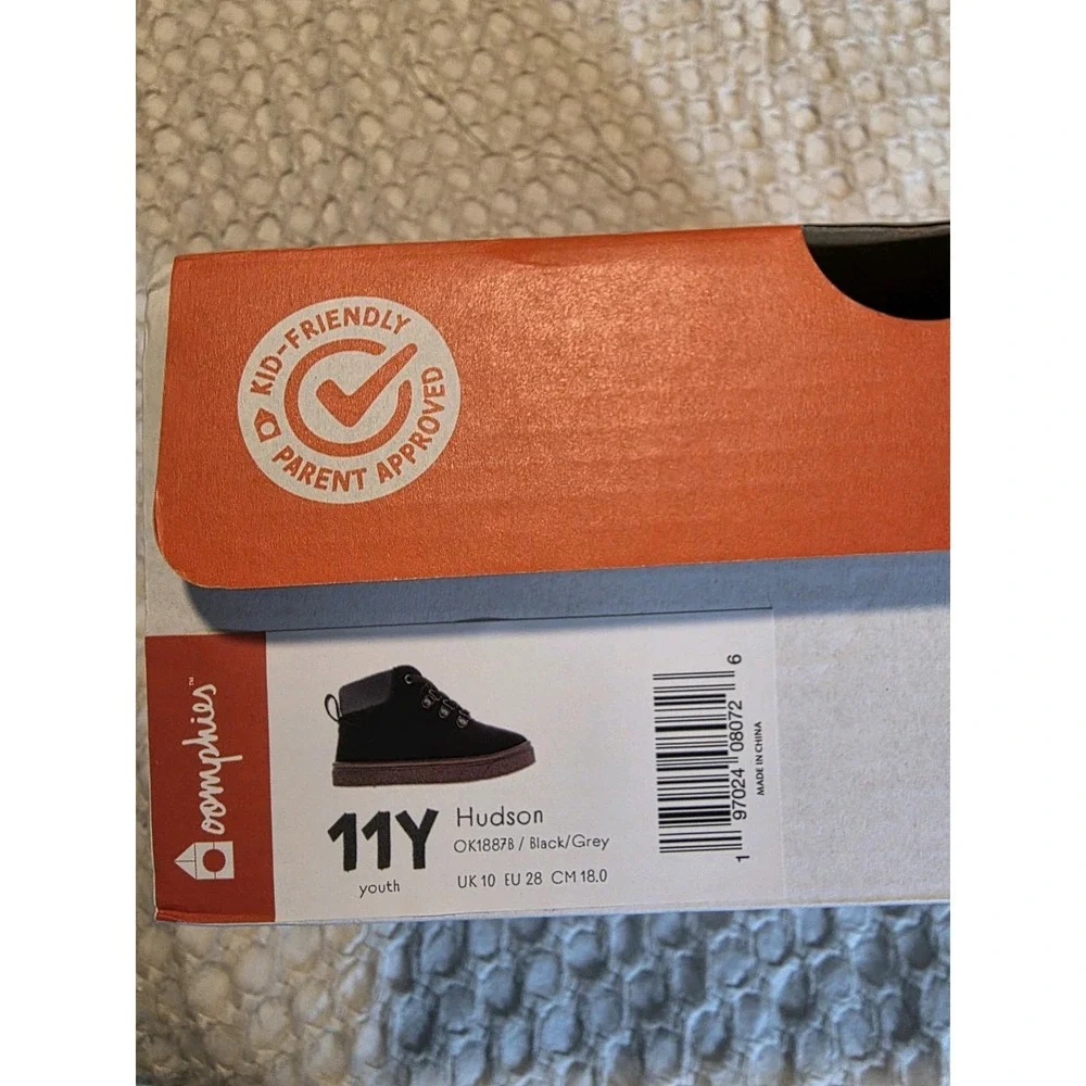 Toddler Boots Style Shoes,‎ Brand New In BOX Oophies Hudson Size 11Y
